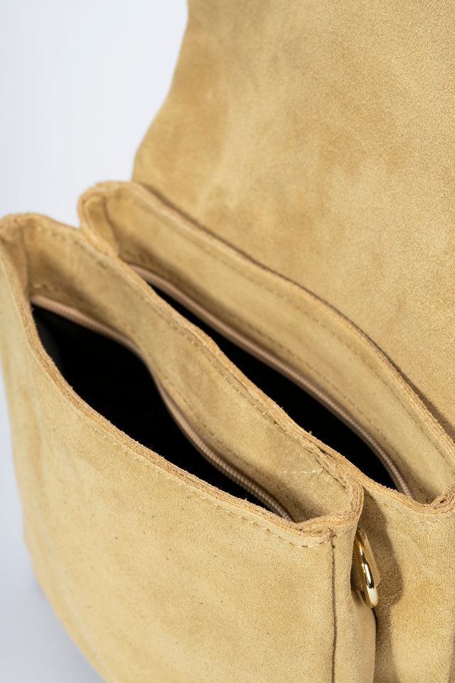 Hailey Taupe Leather Bag by Prim & Proper Leather Bag by Prim & Proper - - Prim & Proper -