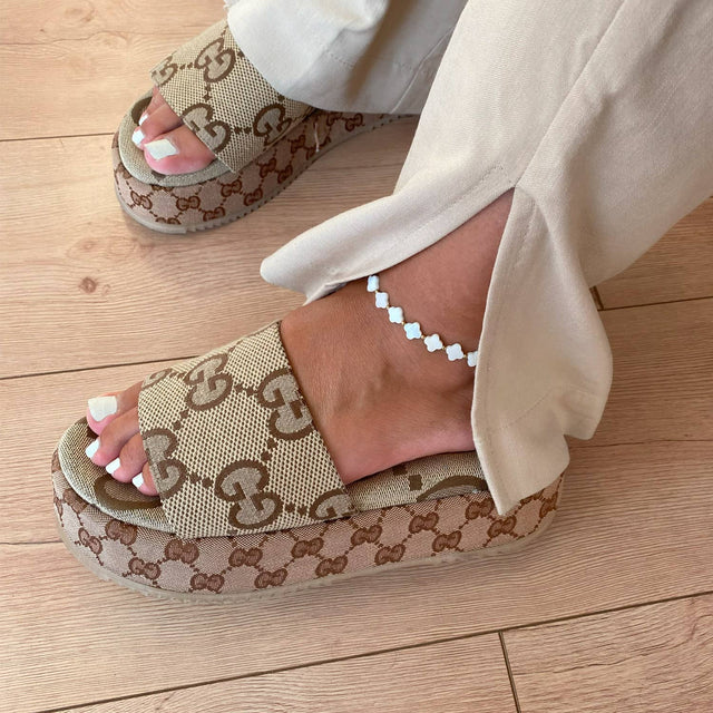 White Clovers Anklet | 18k Gold Plated - - Prim & Proper -